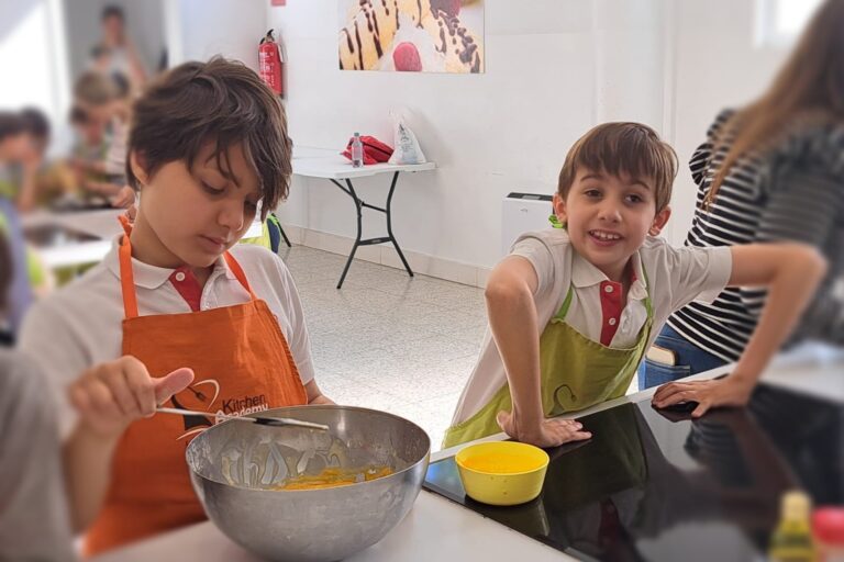 1_LOS_COCINEROS_DE_AUCAVI
