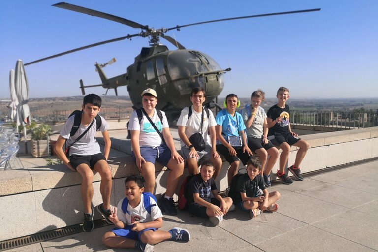 Una_divertida_inmersión_en_el_ejército_1